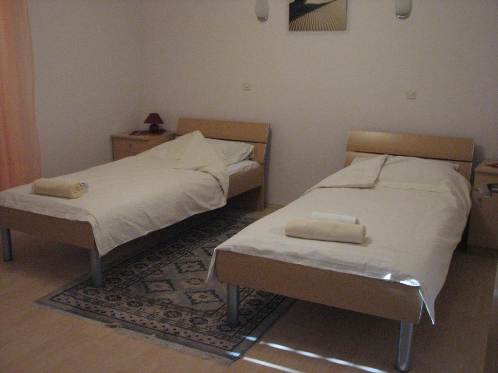 House Nada Apartment Donji Babin Potok Bagian luar foto
